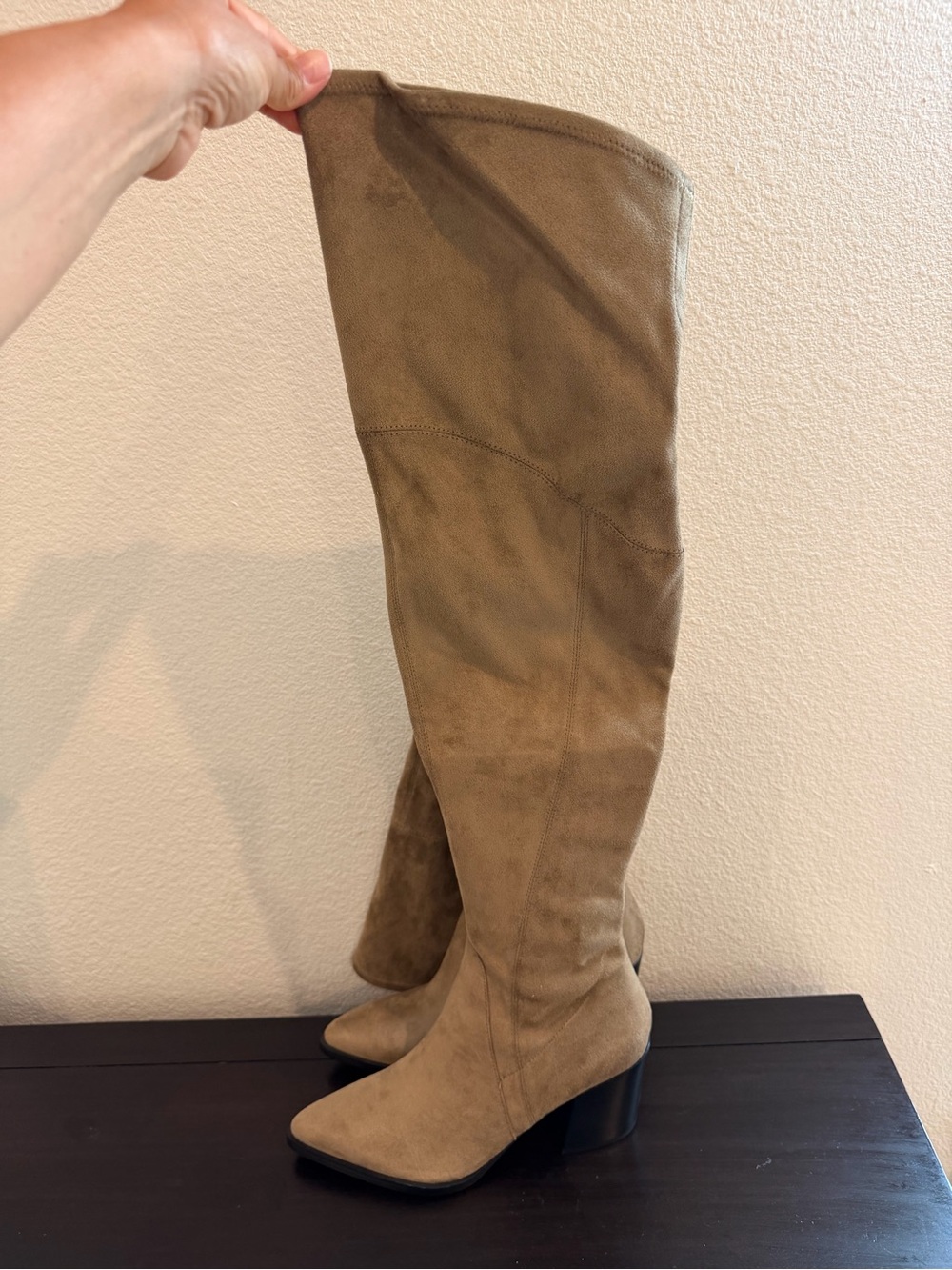 NWOT Marc Fisher Women’s Over-the-Knee Suede Boots in Taupe Size 8M